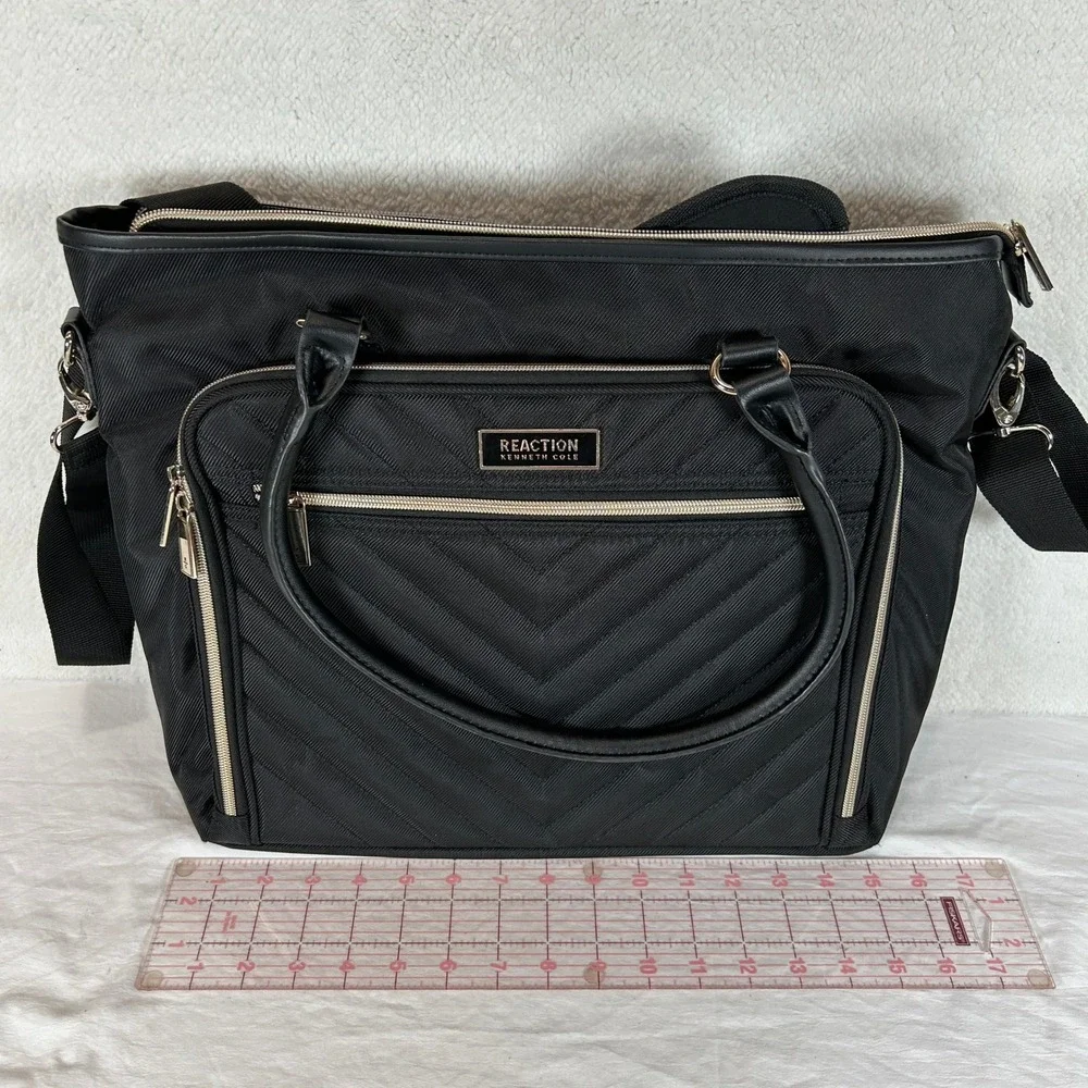 Kenneth Cole Reaction used good